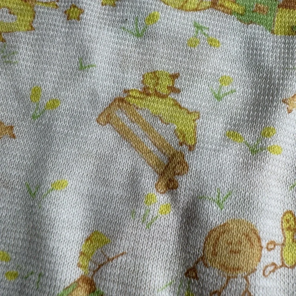 Vintage Carter's Baby Receiving Blanket White Yellow Green Nursery Rhymes USA